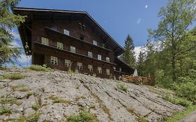 Kunst- Und Naturfreundehaus Bruenig